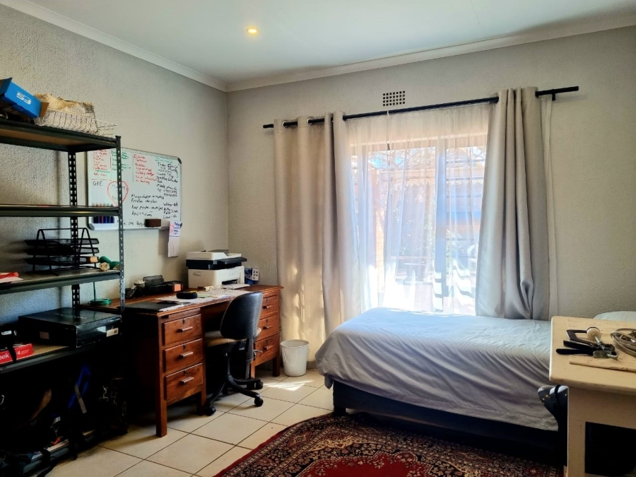 4 Bedroom Property for Sale in Royldene Northern Cape